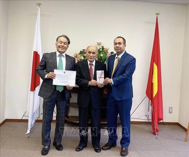 Une entreprise japonaise au chevet du Fonds vietnamien pour le vaccin anti-COVID-19
